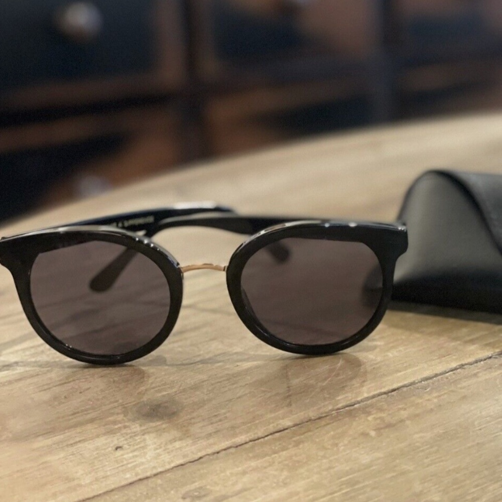 Diff Black & Gold Sunglasses